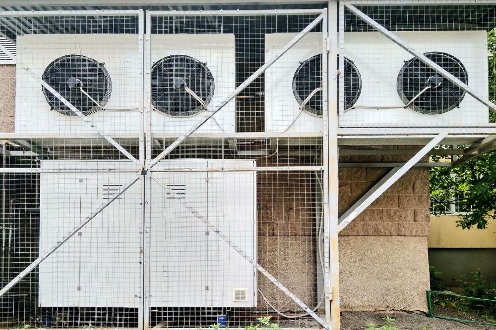 Are Evaporative Coolers Effective in Coastal Commercial Areas